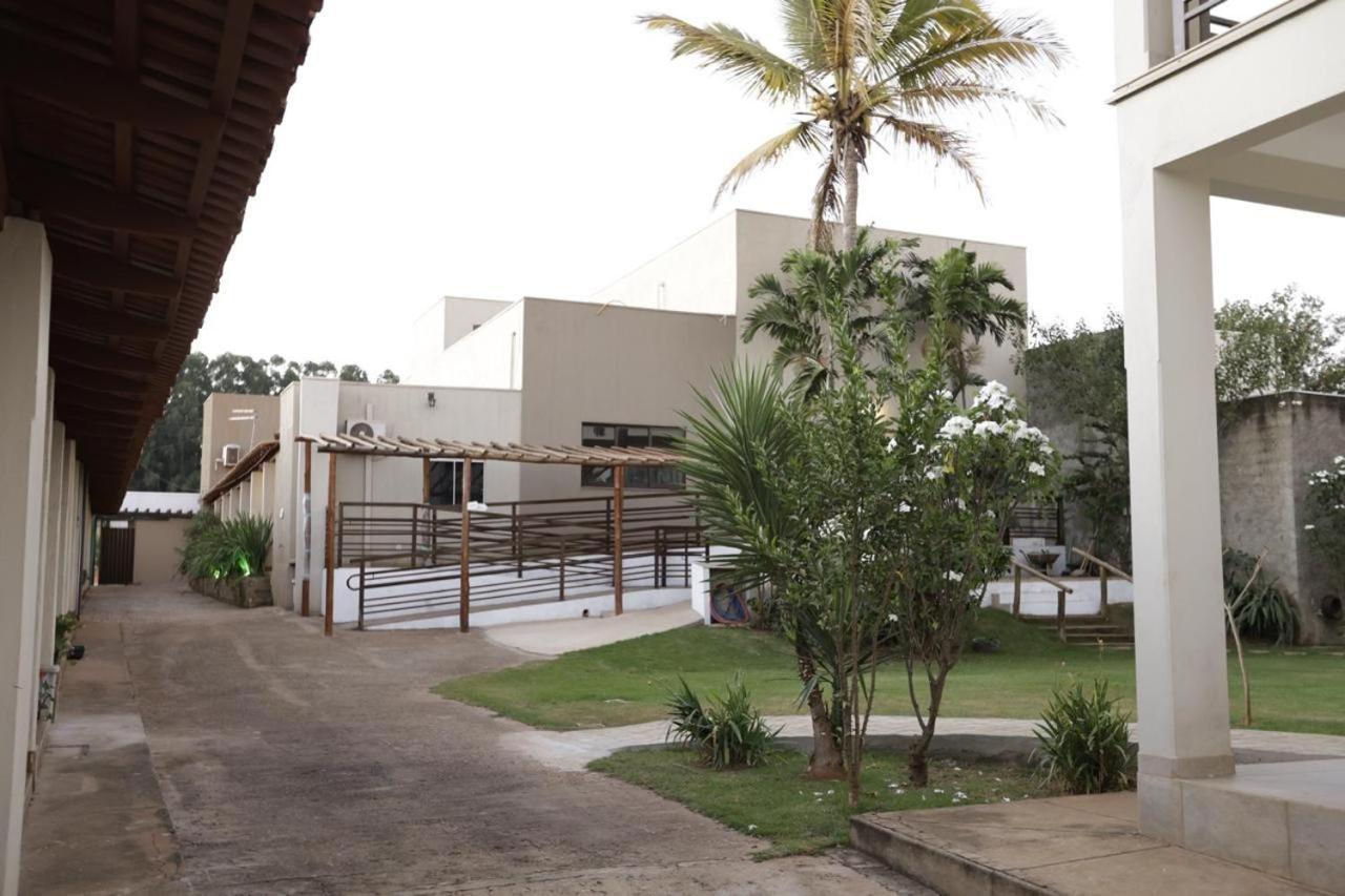Hotel Pousada Marra Catalão Exteriör bild