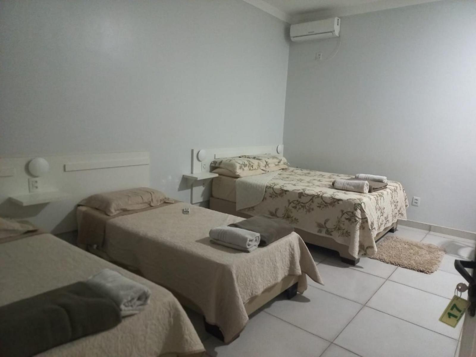 Hotel Pousada Marra Catalão Exteriör bild