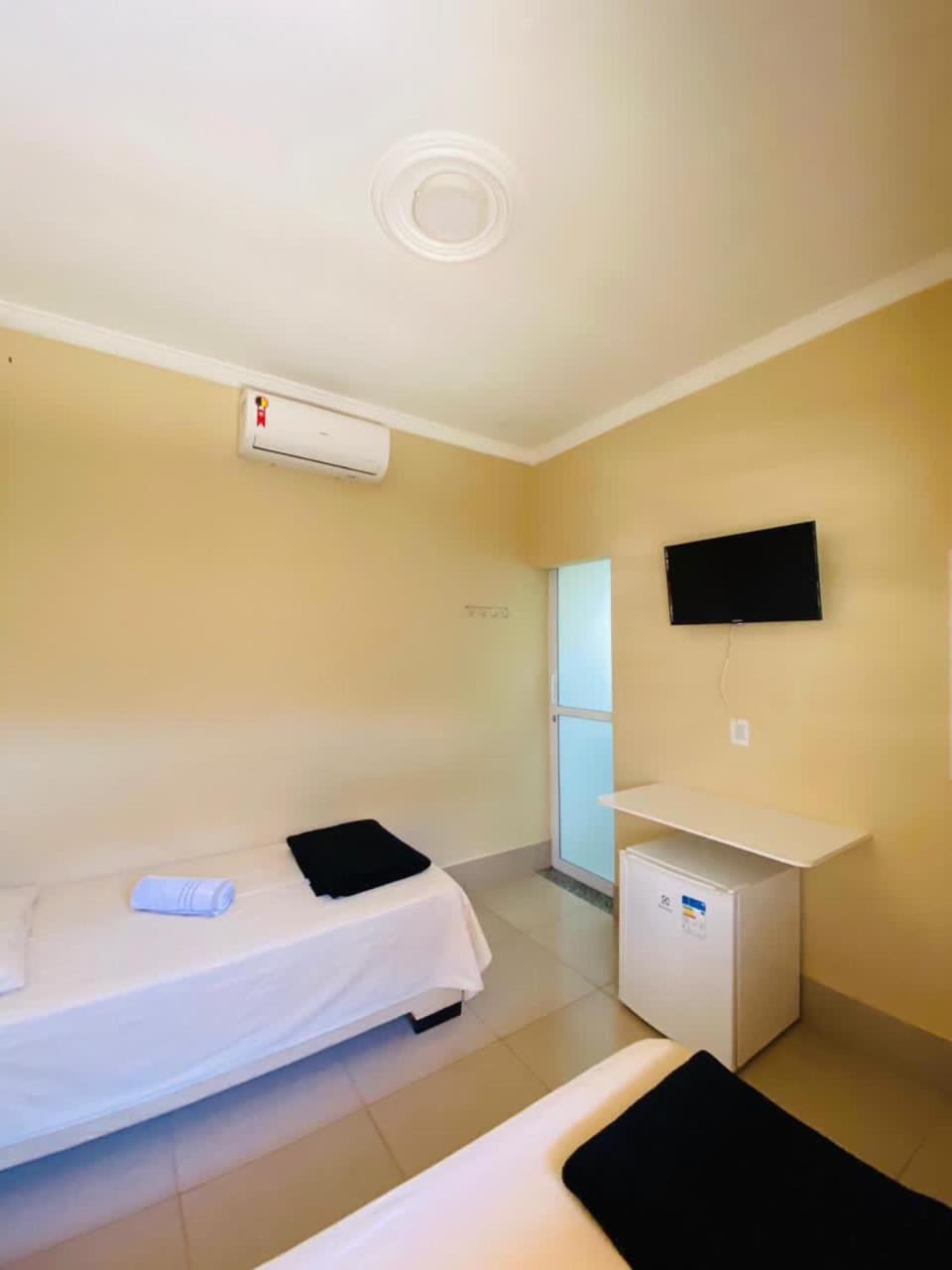 Hotel Pousada Marra Catalão Exteriör bild